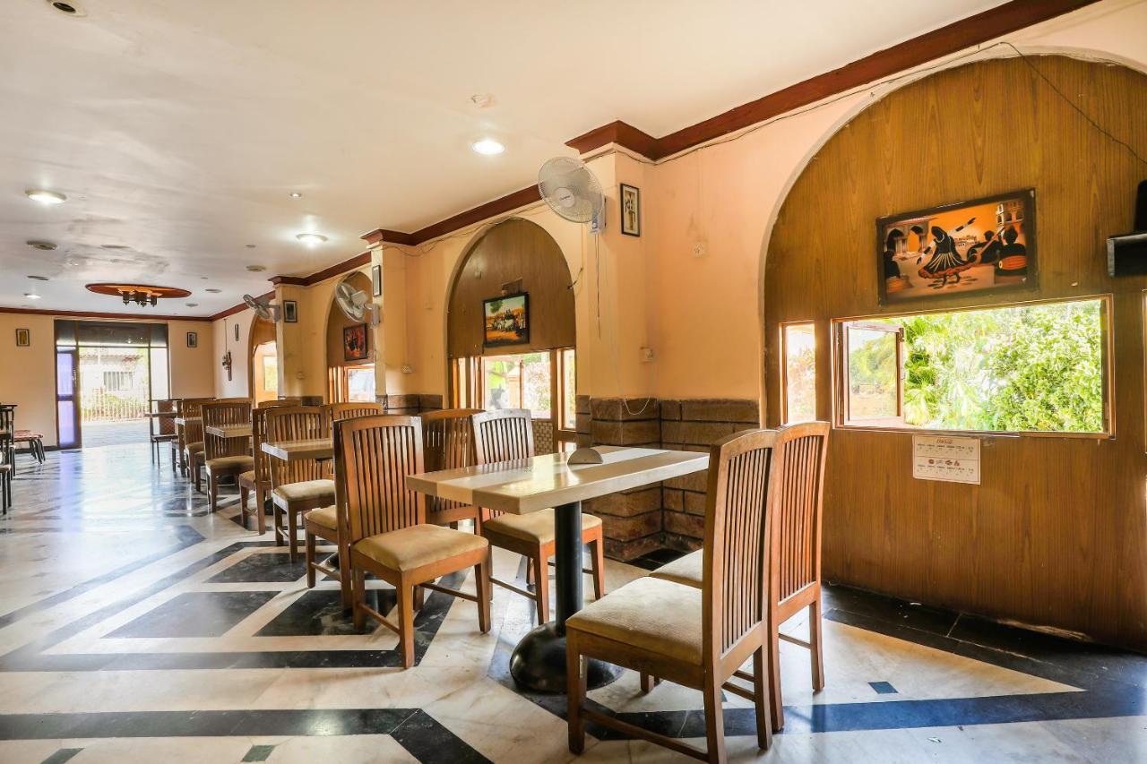 Spot On 37412 Hotel Priti International Mapusa Zewnętrze zdjęcie